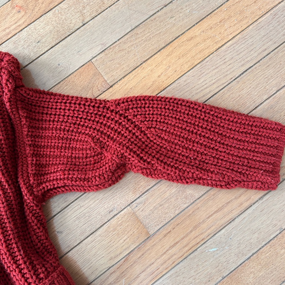 EUC Moon & Madison burnt orange cropped chunky sweater - Picture 9 of 15